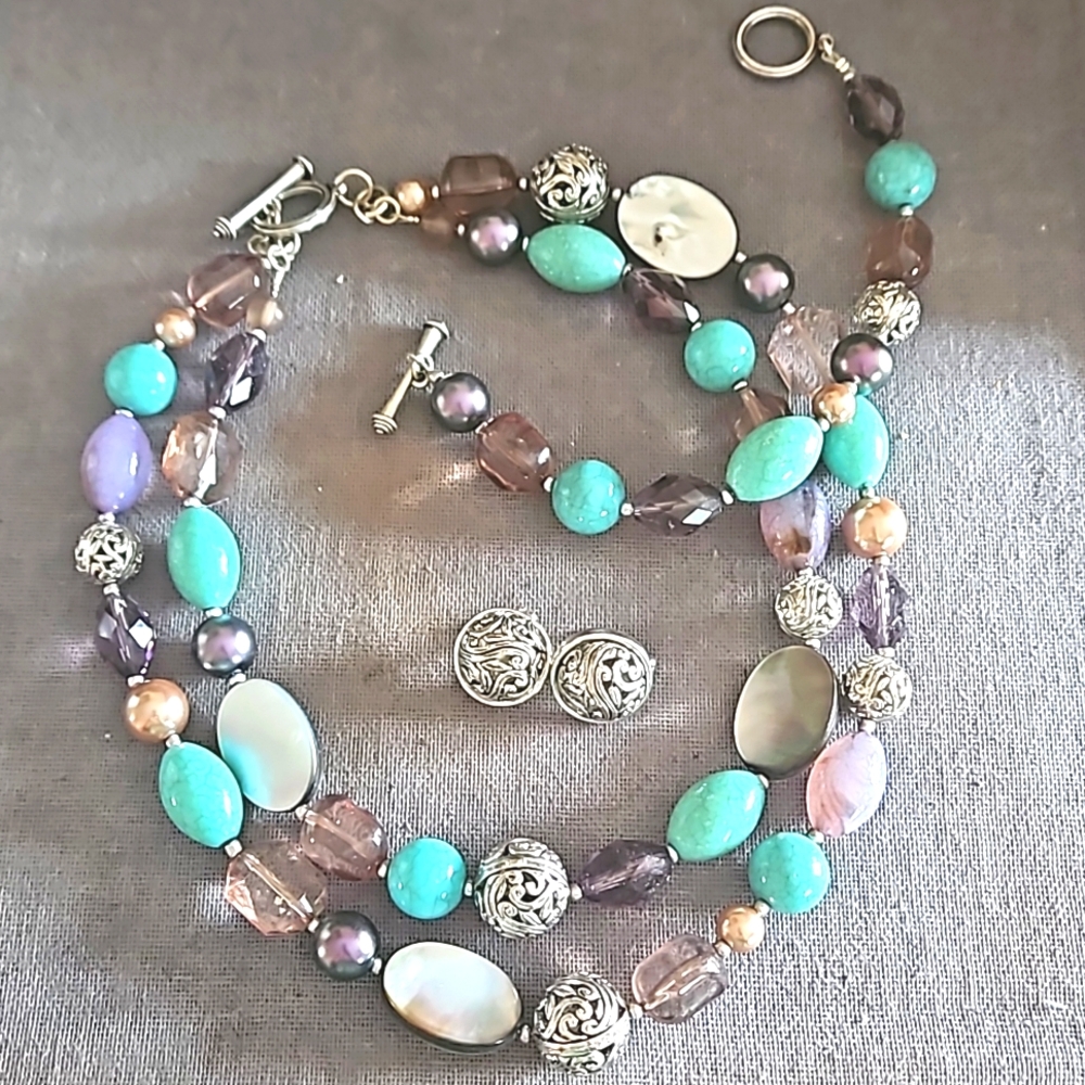 Premier Designs set Necklace, bracelet & earrings beautiful! Silver, turquoise